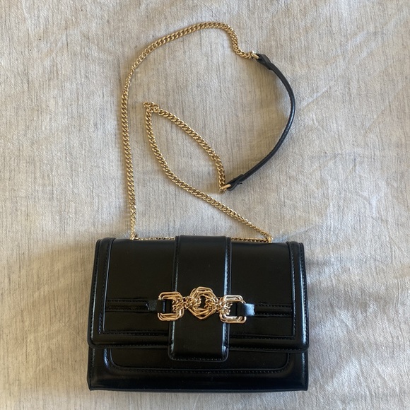 Zara Black Crossbody with Button Closure and Gold Chain Strap - Picture 3 of 5